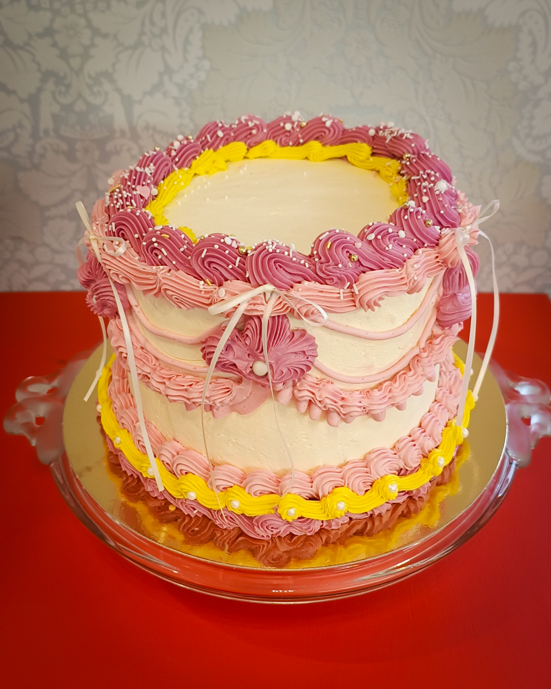 Biscuit, spuittechnieken vintage taart