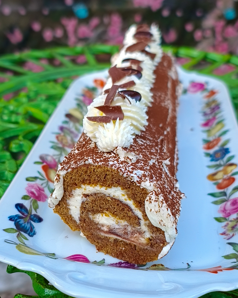 Tiramisu rolcake en spuitkoekjes