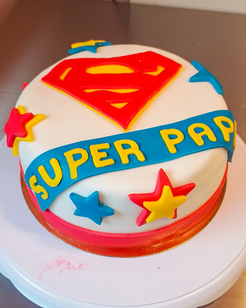 Vaderdagtaart, werken met fondant